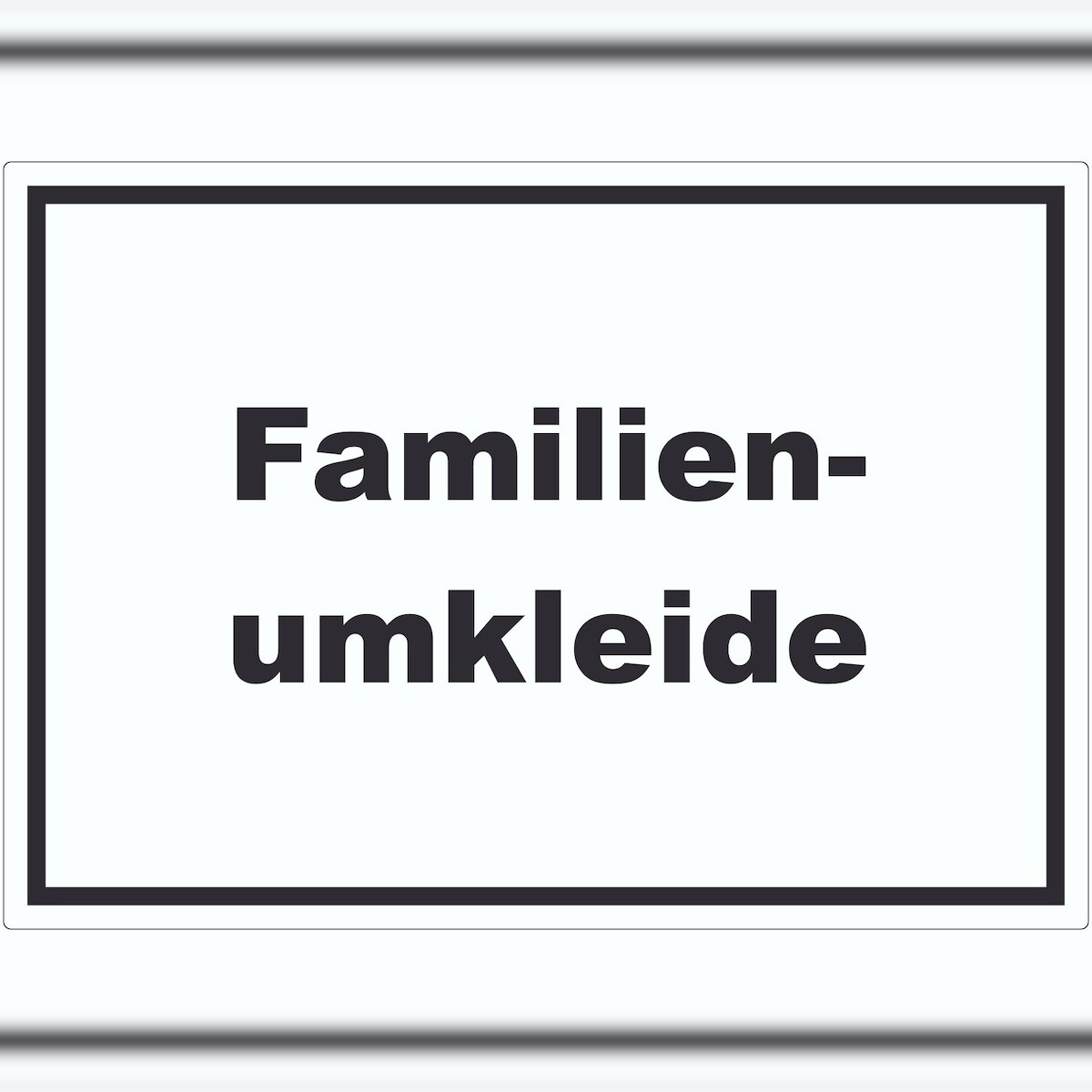 HB-Druck Familienumkleide Aufkleber mit Text waagerecht A6 (105x148mm) Image
