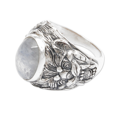 'Lion's Charisma' - Men's Sterling Silver and Rainbow Moonstone Ring