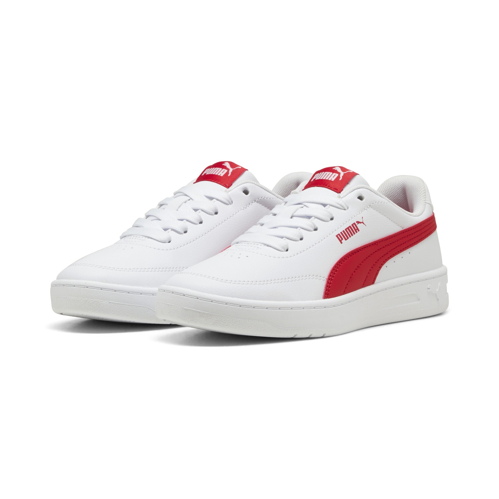 Sneaker PUMA "Court Classic Clean Sneakers Jugendliche", Kinder, Gr. 38, weiß (weiß for all time rot), Obermaterial: Synthetik, Textil; Futter: Textil; Innensohle: Textil; Laufsohle: Gummi, Schuhe Sneaker