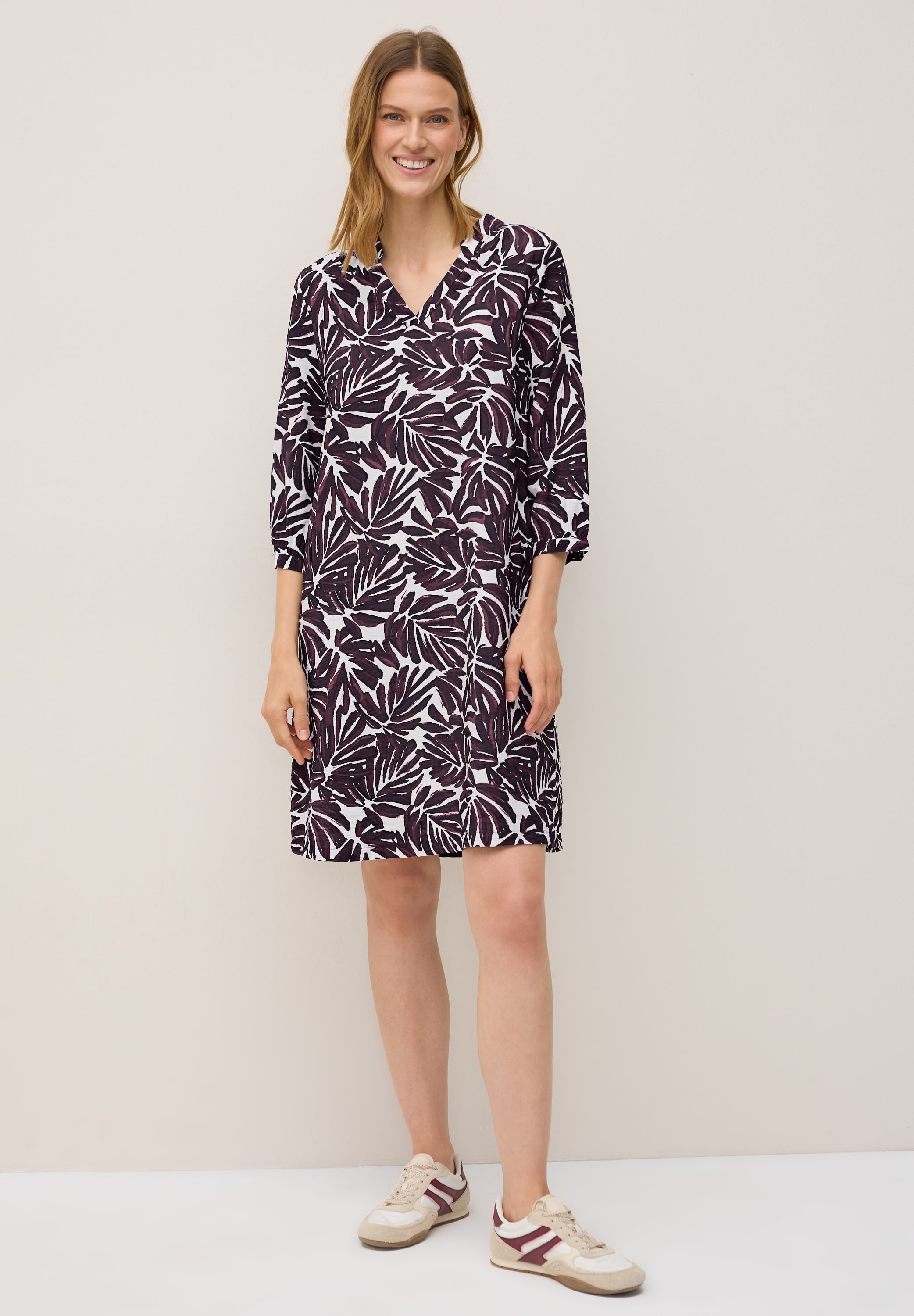 Sommerkleid CECIL, Damen, Gr. XS (36), US-Größen, rot (mulberry rot), Stoff, 88% Viskose, 12% Polyamid, unifarben, comfort fit knieumspielend, V-Ausschnitt, Manschette, Kleider Sommerkleid, knielang