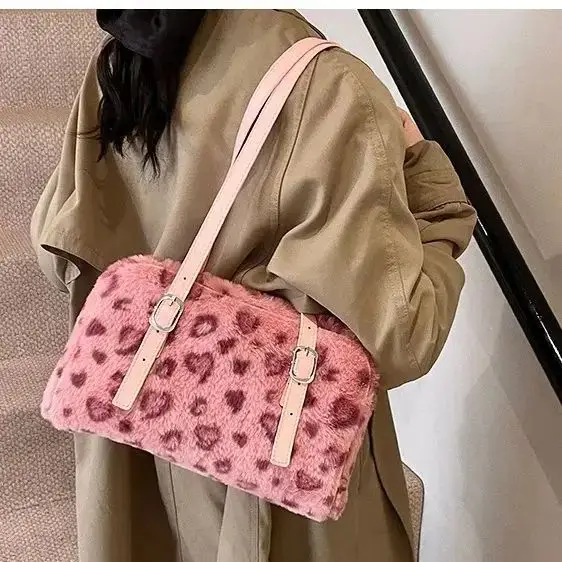 Sac en peluche d'hiver pour femmes, nouvelle mode grande capacité rétro mode imprimé léopard, fourre-tout en peluche sous les bras, sac pour femmes, 2025