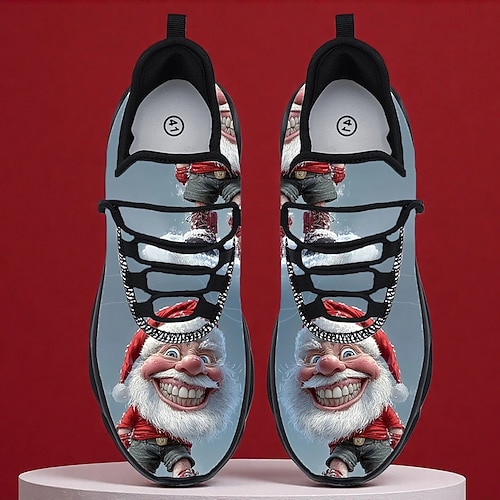 Weihnachtssneaker mit lächelndem Weihnachtsmann-Motiv für fröhliches und festliches Schuhwerk Image