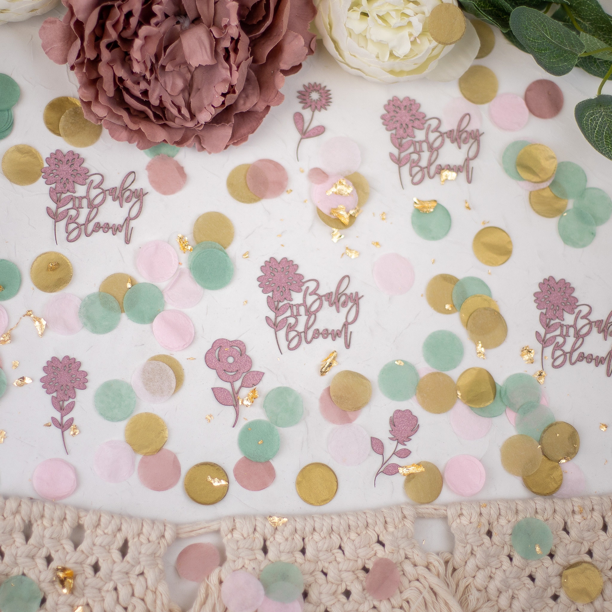 Baby In Bloom, coriandoli per baby shower, baby shower floreale, rosa e verde, baby shower Baby In Bloom, decorazioni per la tavola del baby shower