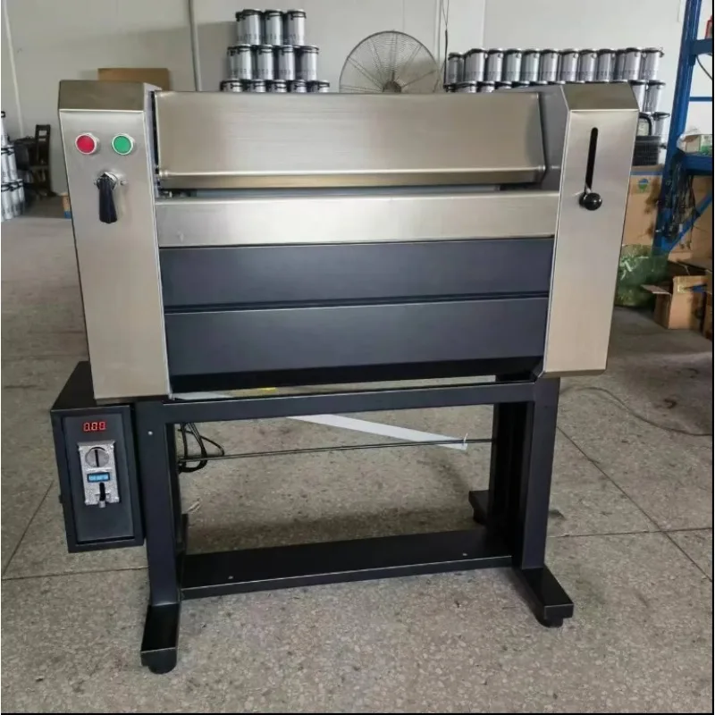 Multifunktionaler Auto-Fußmattenreiniger. Automatischer Auto-Fußmattenreiniger Image