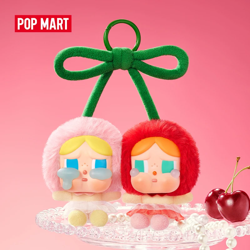 POP MART CRYBABY Crying For Love Serie – Vinyl-Plüsch-Hängekarte (Love You Cherry Much)
