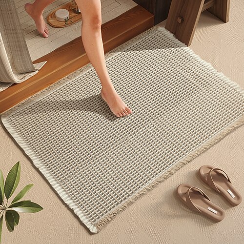 Waffel-Badematte im Boho-Stil, rutschfest, waschbar, super saugfähig und schnelltrocknend, kleine Badematte im Landhausstil, 45 x 75 cm, Khaki und Weiß Image