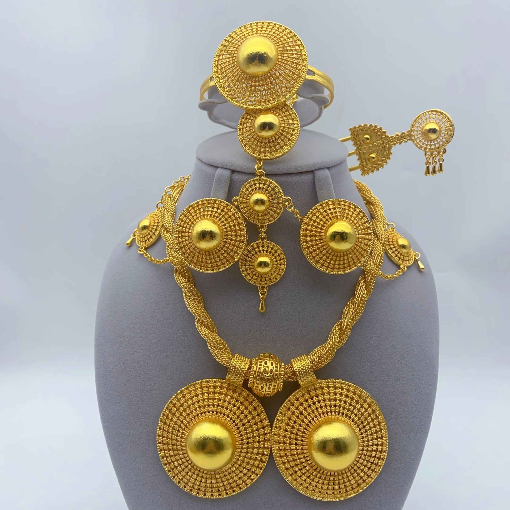 XUHUANG Luxuriöse gedrehte Halsketten-Sets für Frauen, Hochzeit, Dubai, vergoldet, afrikanisches Schmuckset, indischer Schmuck, Jahrestagsgeschenke Image