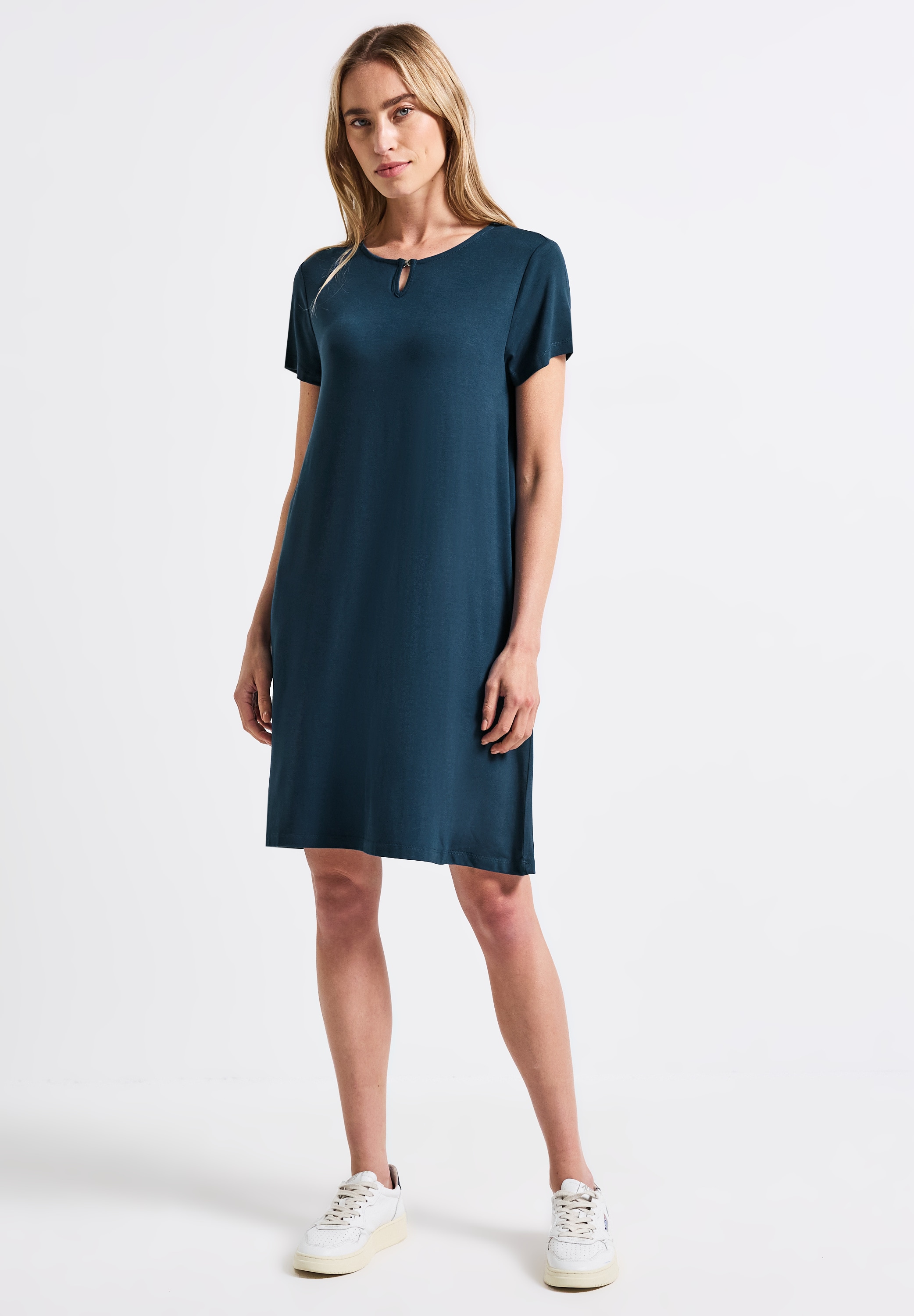 Sommerkleid STREET ONE, Damen, Gr. 36, EURO-Größen, blau (tide blau), Stoff, 95% Viskose, 5% Elasthan, unifarben, normal knielang, Rundhals, Bündchen, Kleider Sommerkleid, soft und trageangenehm