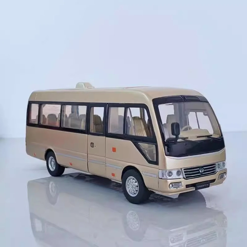 Maßstab 1:24 Untersetzer Modellauto Spielzeugtüren geöffnet Miniaturbus Sound Licht Metalldruckguss Fahrzeugmodelle Hobby Geschenke für Jungen