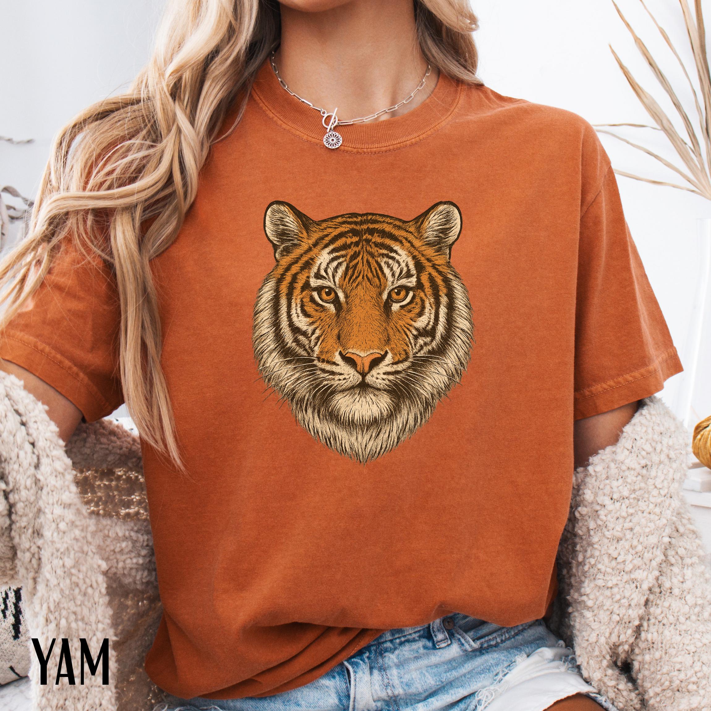 Maglietta vintage con tigre Comfort Colors , maglietta retrò con animali anni '90, maglietta con grafica tigre, regalo con gatto selvatico, maglietta