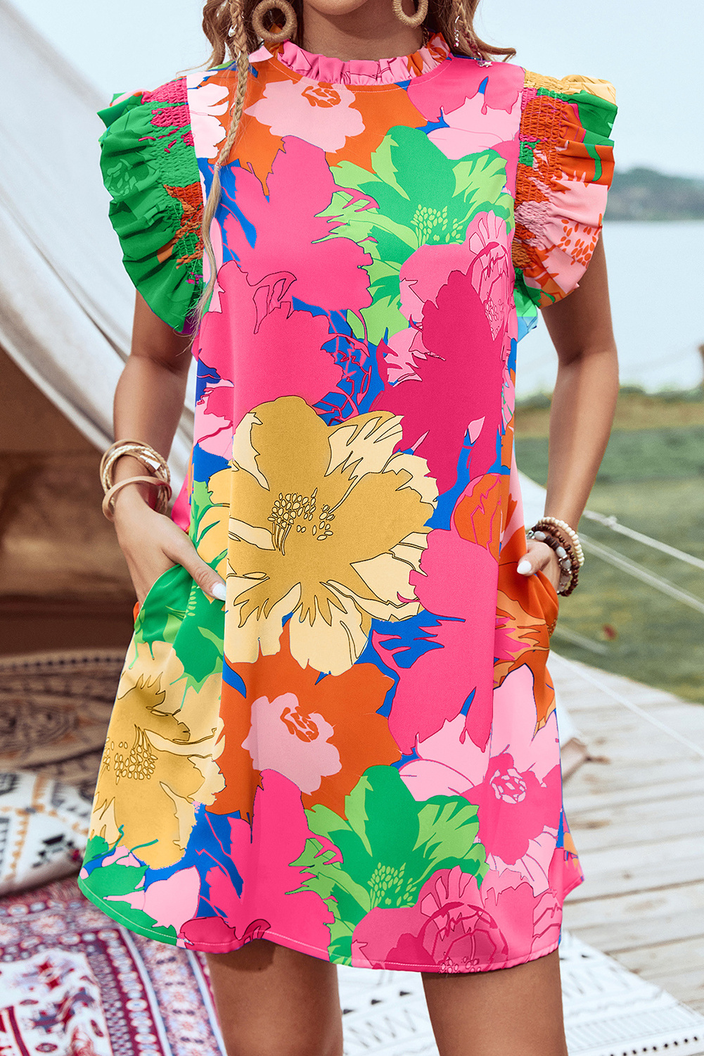 Blumenmuster Kleid mit Rüschennähten Image