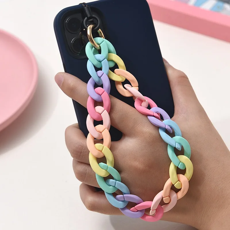 1 modische farbige Kunststoffperlen-Telefonkette für Frauen, Anti-Fall-Armband-Lanyard, universelles Telefonzubehör und Dekoration