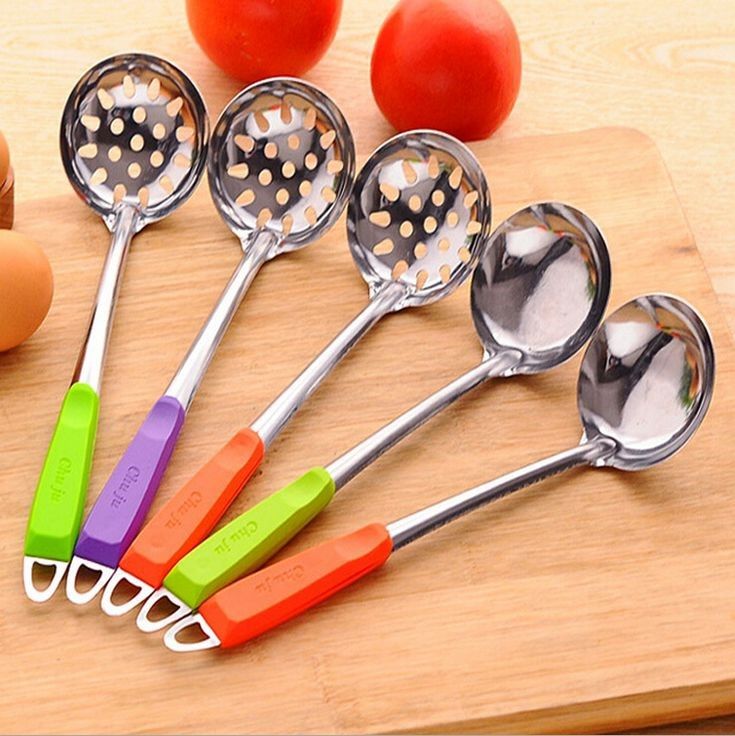 Premium Stainless Steel Long Handle Ramen & Hot Pot Skimmer Spoon Kitchen Colander Ladle For Noodles & Soup Premium Stainless Steel Long Handle Ramen & Hot Pot Skimmer Spoon Kitchen Colander Ladle For Noodles & Soup