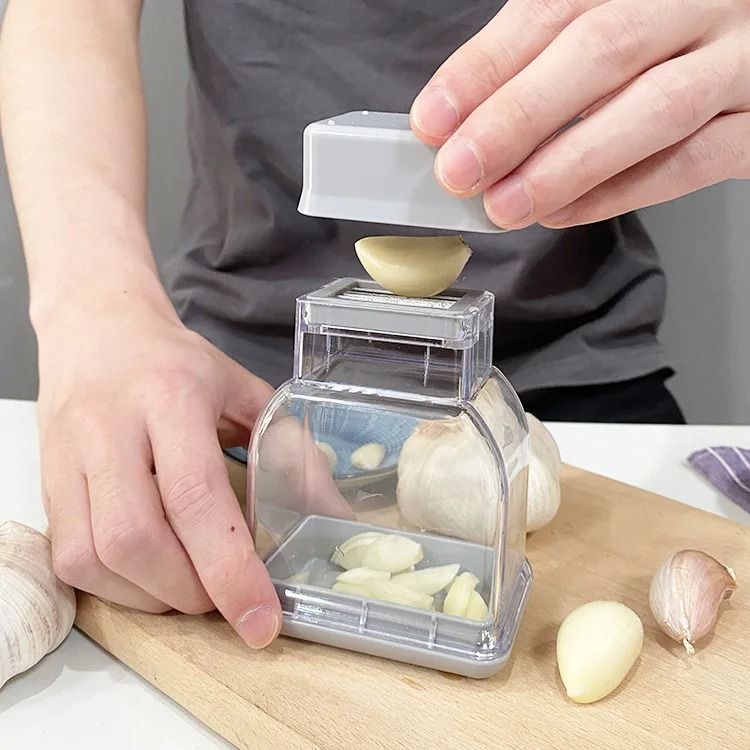 Manual Pressing Garlic Grinder And Cutter Kitchen Tool Manual Pressing Garlic Grinder And Cutter Kitchen Tool