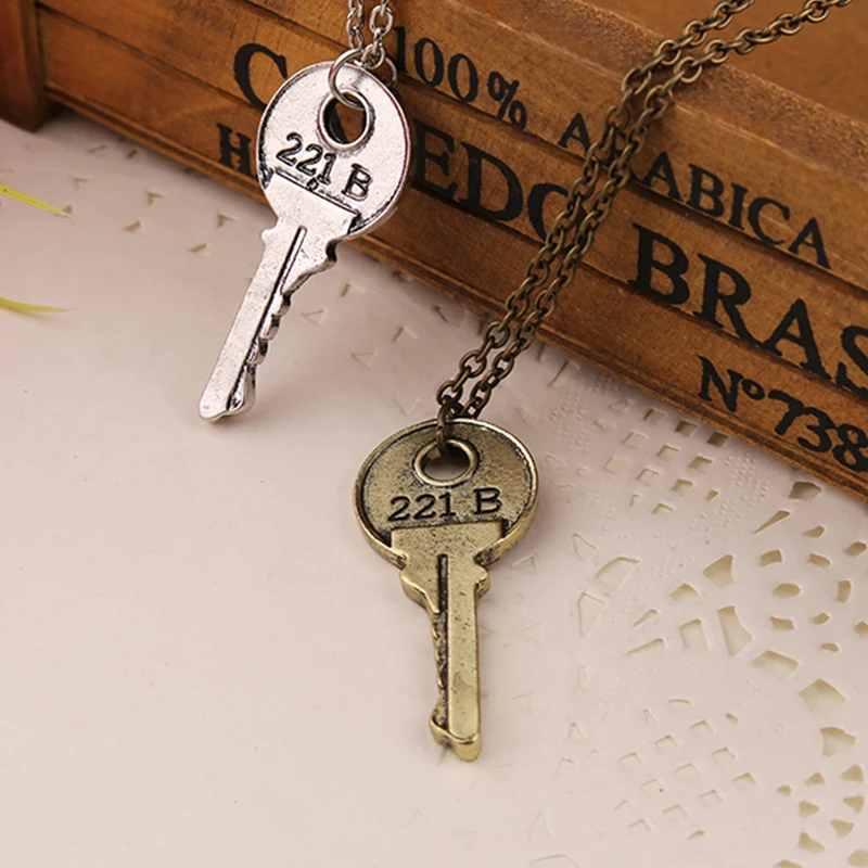 Sherlock 221b House Key collana collane con ciondolo a forma di chiave di colore Vintage per donna uomo fan gioielli Cosplay accessori per regali