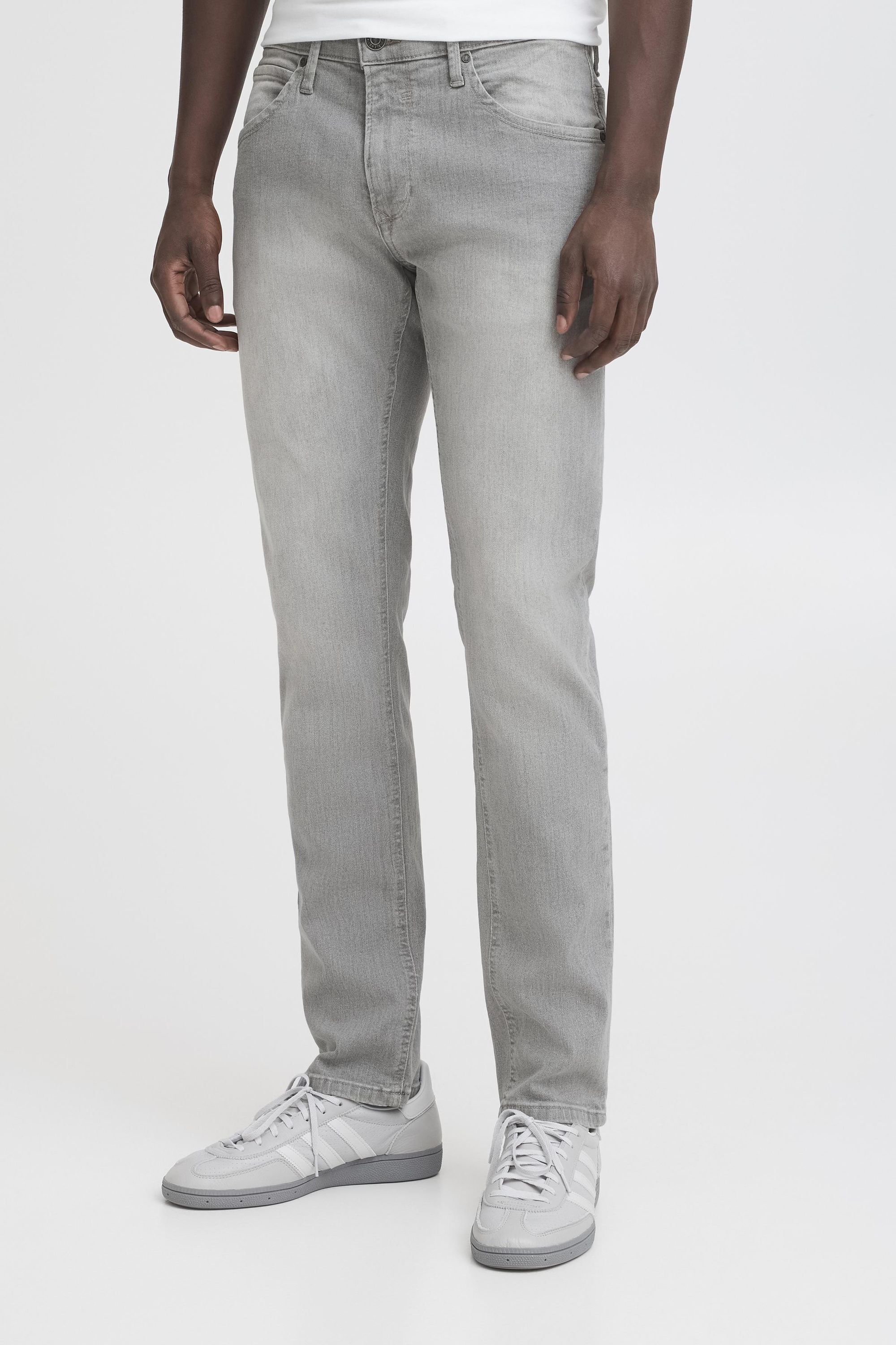 5-Pocket-Jeans BLEND "BHTwister", Herren, Gr. 33, EURO-Größen, grau (light grau, 34), Jeans, 98% Baumwolle, 2% Elasthan, unifarben, slim fit normal, Jeans 5-Pocket-Jeans, Klassische Slim-Fit-Jeans im 5-Pocket-Stil