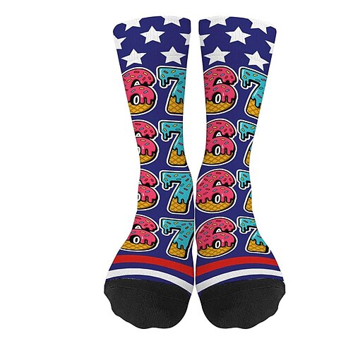 Lustige Socken mit dem 67-Meme, sportliche Crew-Socken, lässige, nahtlose Socken mit Print aus weichem, atmungsaktivem Material, bequemer Alltags-Sportstil zum Gehen, Laufen und fürs Fitnessstudio. Image
