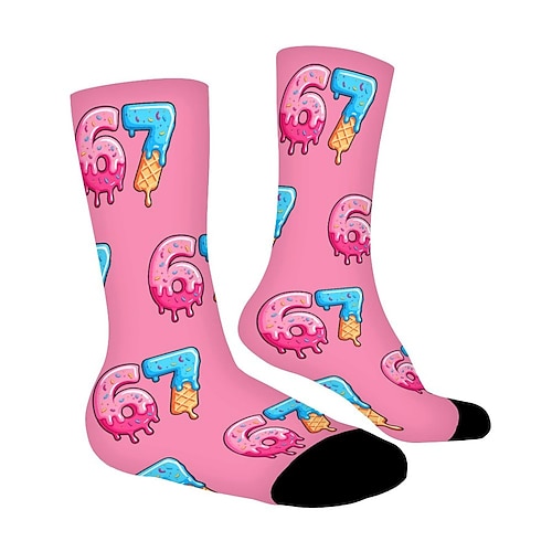 Lustige Socken mit dem 67-Meme, sportliche Crew-Socken, lässige, nahtlose Socken mit Print aus weichem, atmungsaktivem Material, bequemer Alltags-Sportstil zum Gehen, Laufen und fürs Fitnessstudio. Image