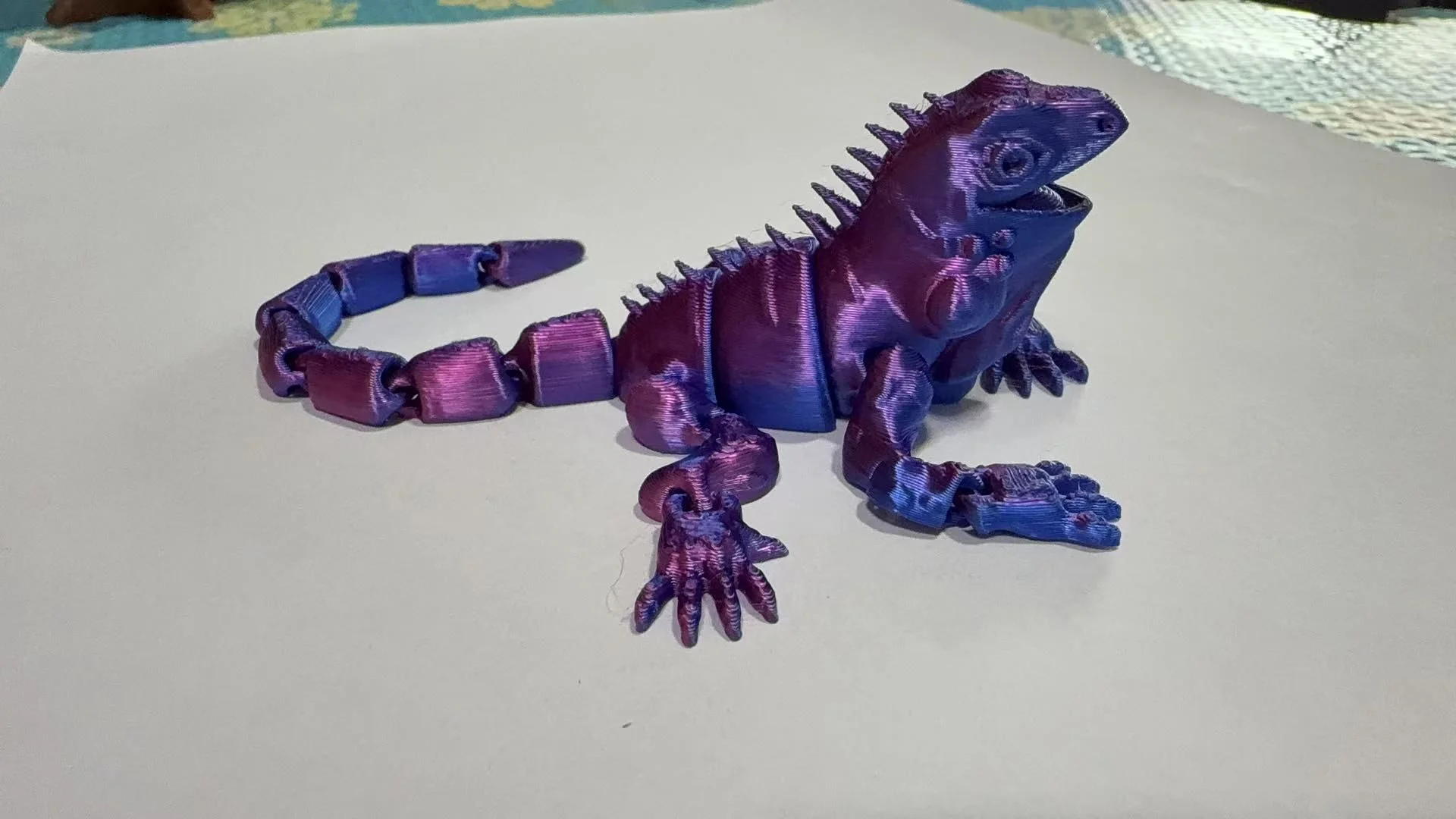 2025, 3D-gedrucktes Edelstein-Eidechsenmodell im neuen Stil, Tier-Action-Spielzeug, Desktop-Dekoration, hochwertiges Geburtstagsgeschenk Image