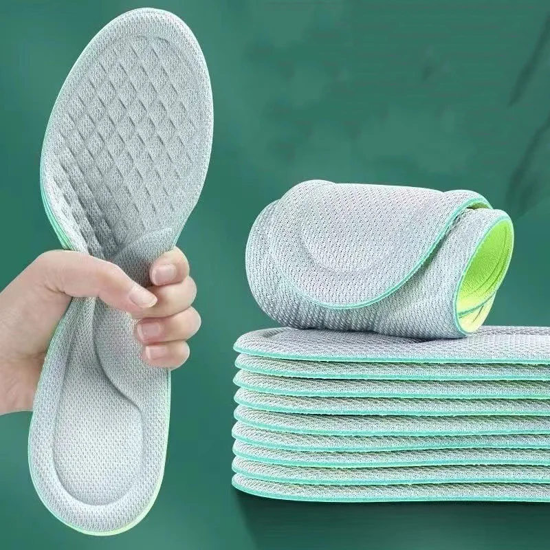 Neue 4D Massage Sport Einlegesohlen für Schuhe Schweiß Absorbierende Atmungsaktive Deodorant Einlegesohle für Füße Wachsende Sohle Schwamm Schuheinlagen pad Image
