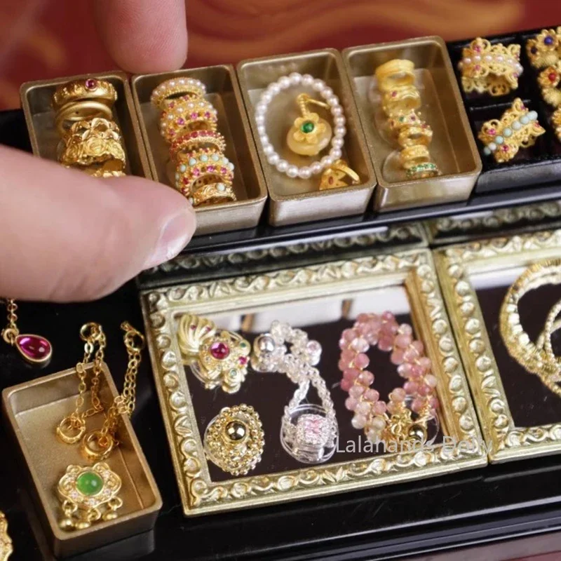 1/12 Puppe Mini Schmuck Miniatur Food Play Simulation Western Mitgift Schmuck/Edelsteine/Armbänder/Ringe/Halsketten Puppen zubehör Image
