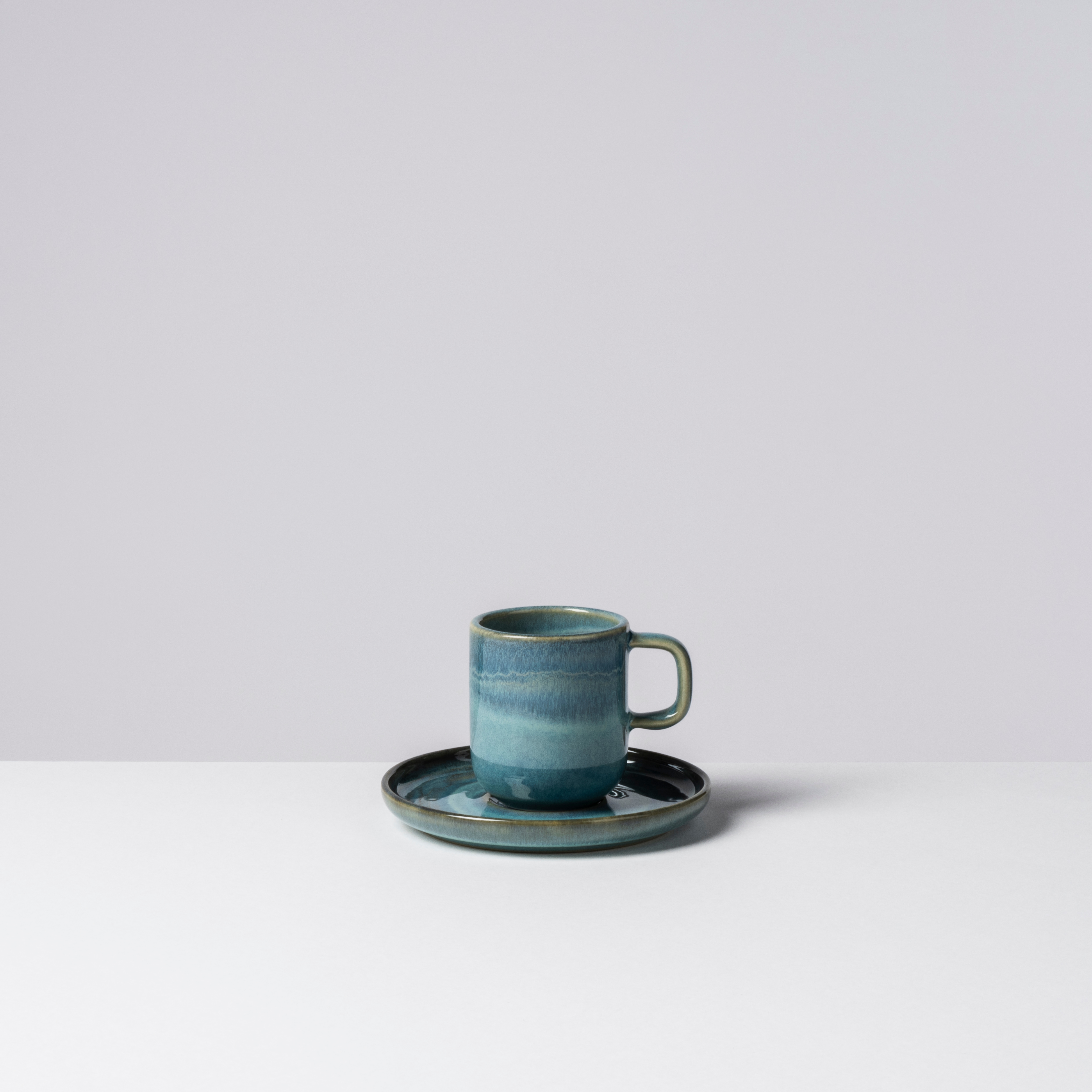 Espressotasse GIPFELSTÜCK "Tiefer See", blau, H:6,5cm Ø:5,5cm, Steinzeug, Trinkgefäße, Espressotasse, Scandi-Style, glänzende Reaktivglasur, jedes Stück ein Unikat Image