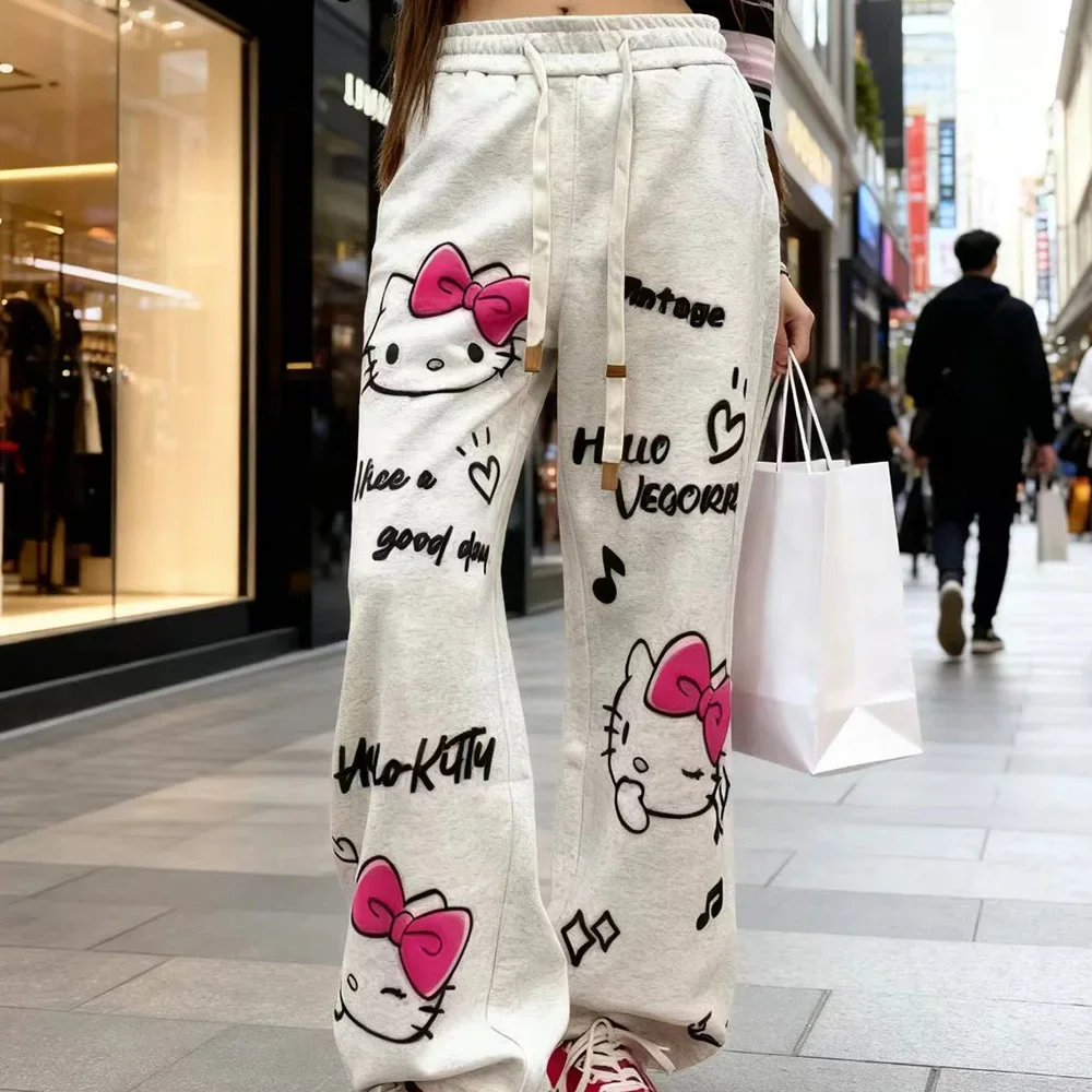 Hello Kitty Graue Streetwear-Jogginghose für Damen Frühling Herbst Y2K New Girl Graffiti Sports Straight Tube Lose Hose mit weitem Bein