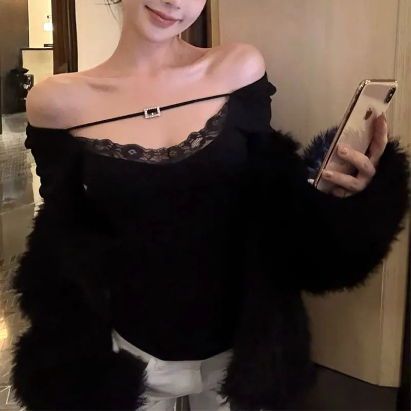 Sexy V-Neck Stylish Lace Spliced T-shirts Spring Autumn Solid Color Women's Clothing Slash Neck Slim Long Sleeve Basic Pullovers