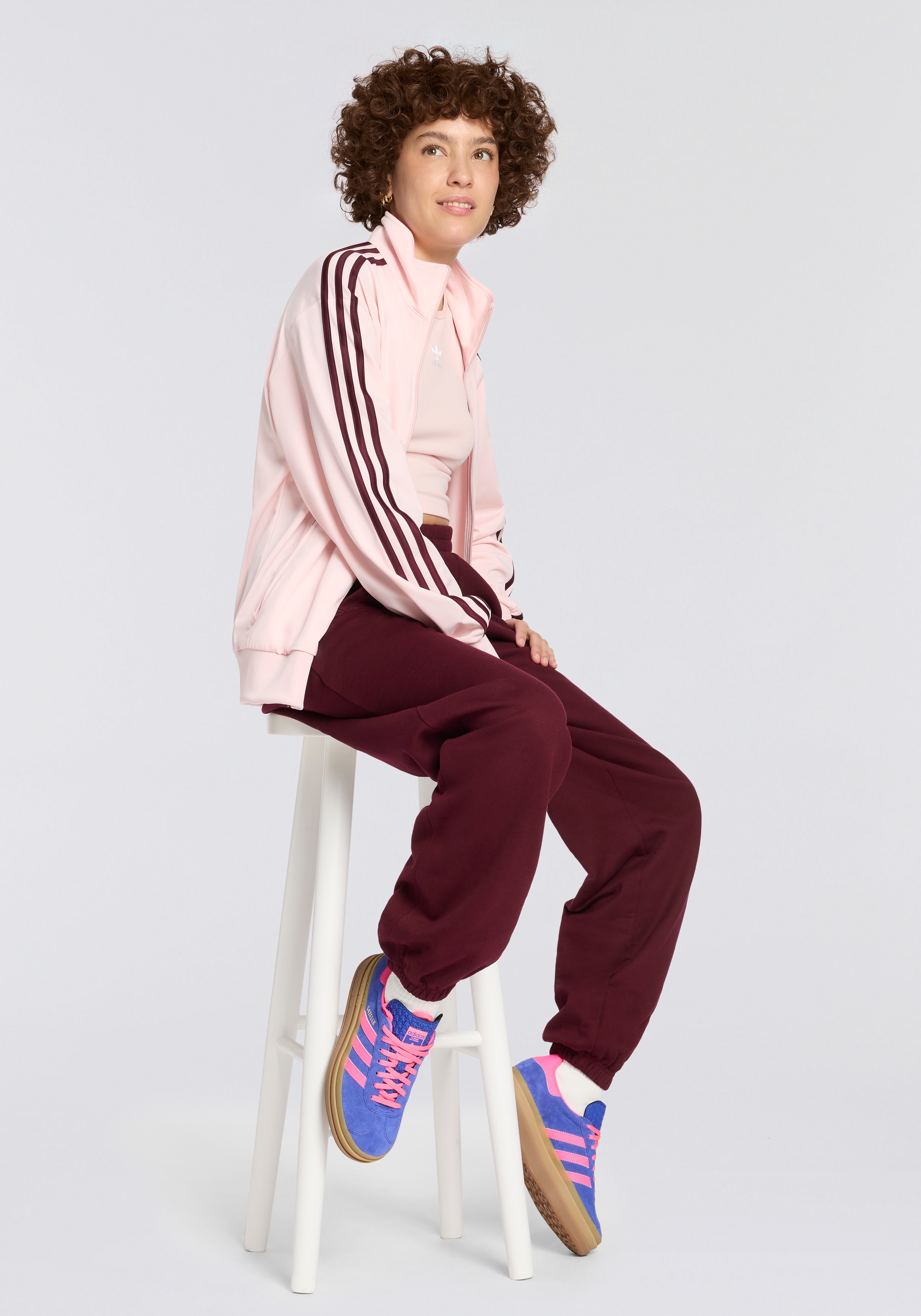 Sneaker ADIDAS ORIGINALS "GAZELLE BOLD", Damen, Gr. 40, lucid blau, lucid pink, gold metallic, Leder, Synthetik, Schuhe Sneaker