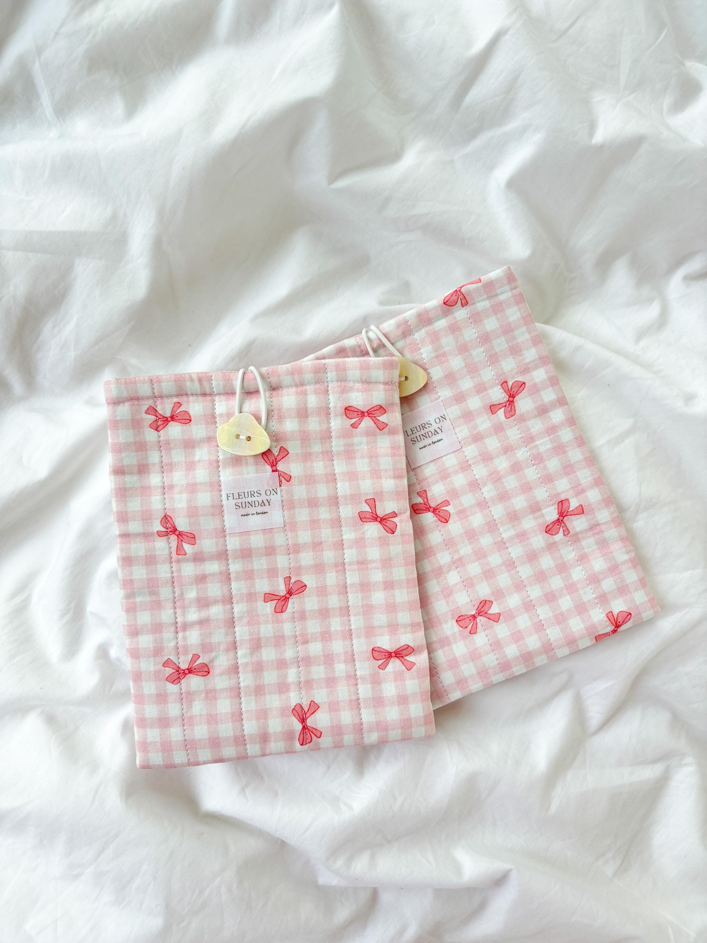 Custodia per e-reader con fiocco rosa Coquette / Custodia per e-reader con fiocchi rosa / Custodia per Kindle / Custodia in cotone / Custodia trapunta