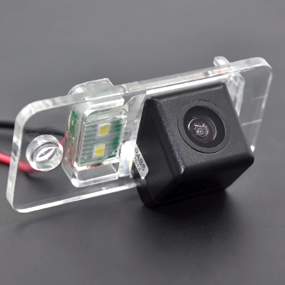 CCD 4-LED Auto-Rückfahrkamera für Audi A3/A4/A6/A8/Q7/S5/S6/S8/RS4/RS6/A4L/Q5/A5/TT/TTS Image