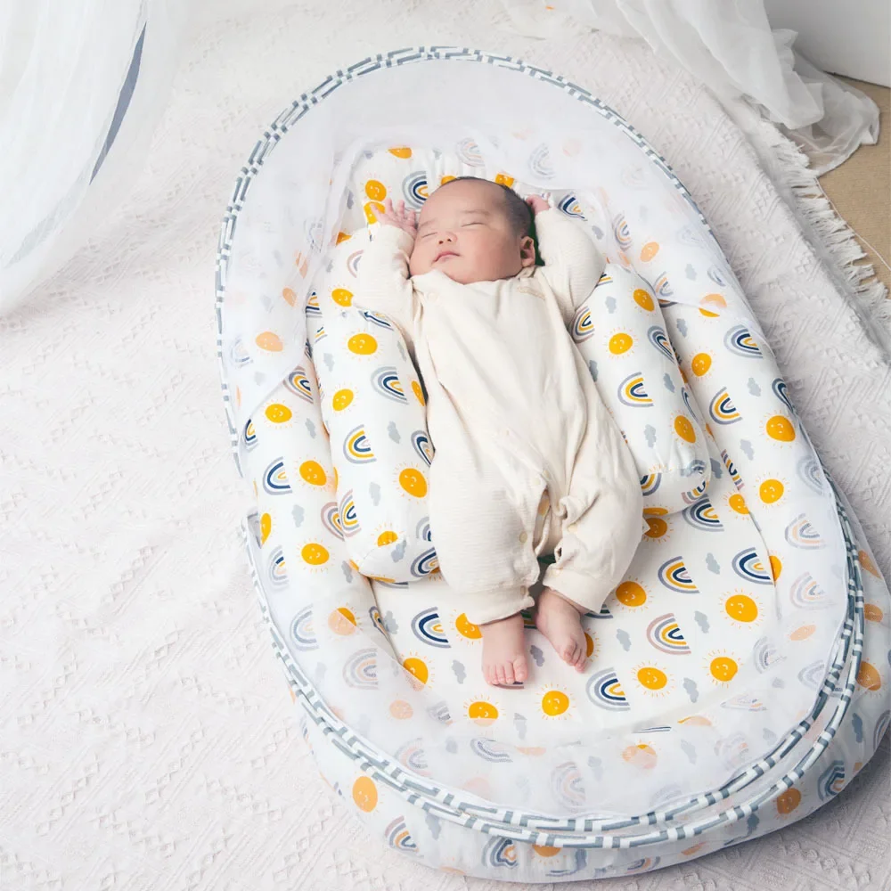 5 Stück 85 cm x 55 cm x 10 cm tragbare neugeborene bionische Isomatte Matratze Kinderbett im Bett Babybett Baby Moskitonetz Ganzjahresgebrauch