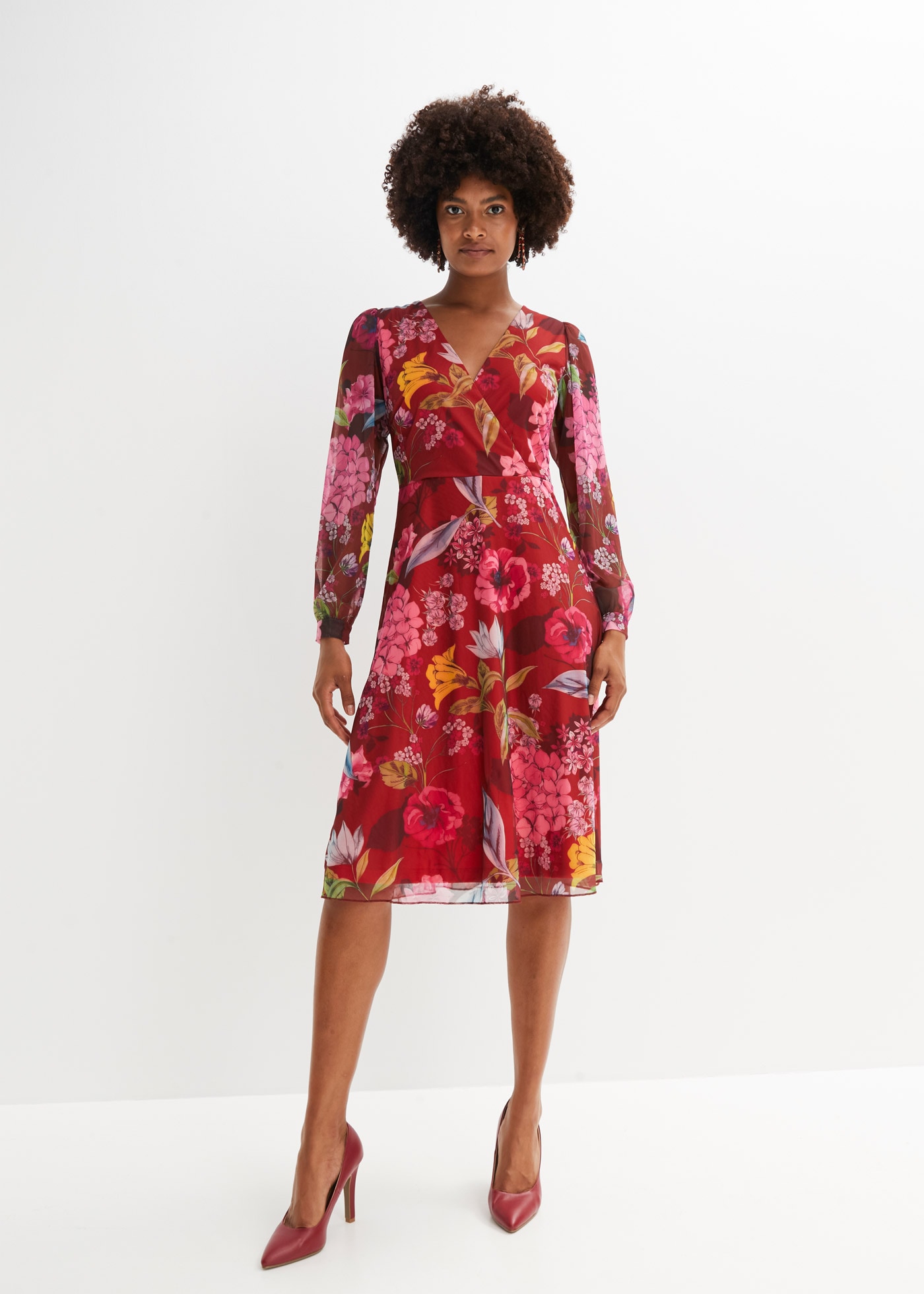 Midikleid BONPRIX, Damen, Gr. 40/42 (M), N-Gr, rot (bordeaux, pink floral), Obermaterial: 85% Polyester, 15% Elasthan. Futter: 100% Polyester, ausgestellt, Kleider Midikleid, für femininen Look, aus leichtem Mesh-Material, eleganter Stil