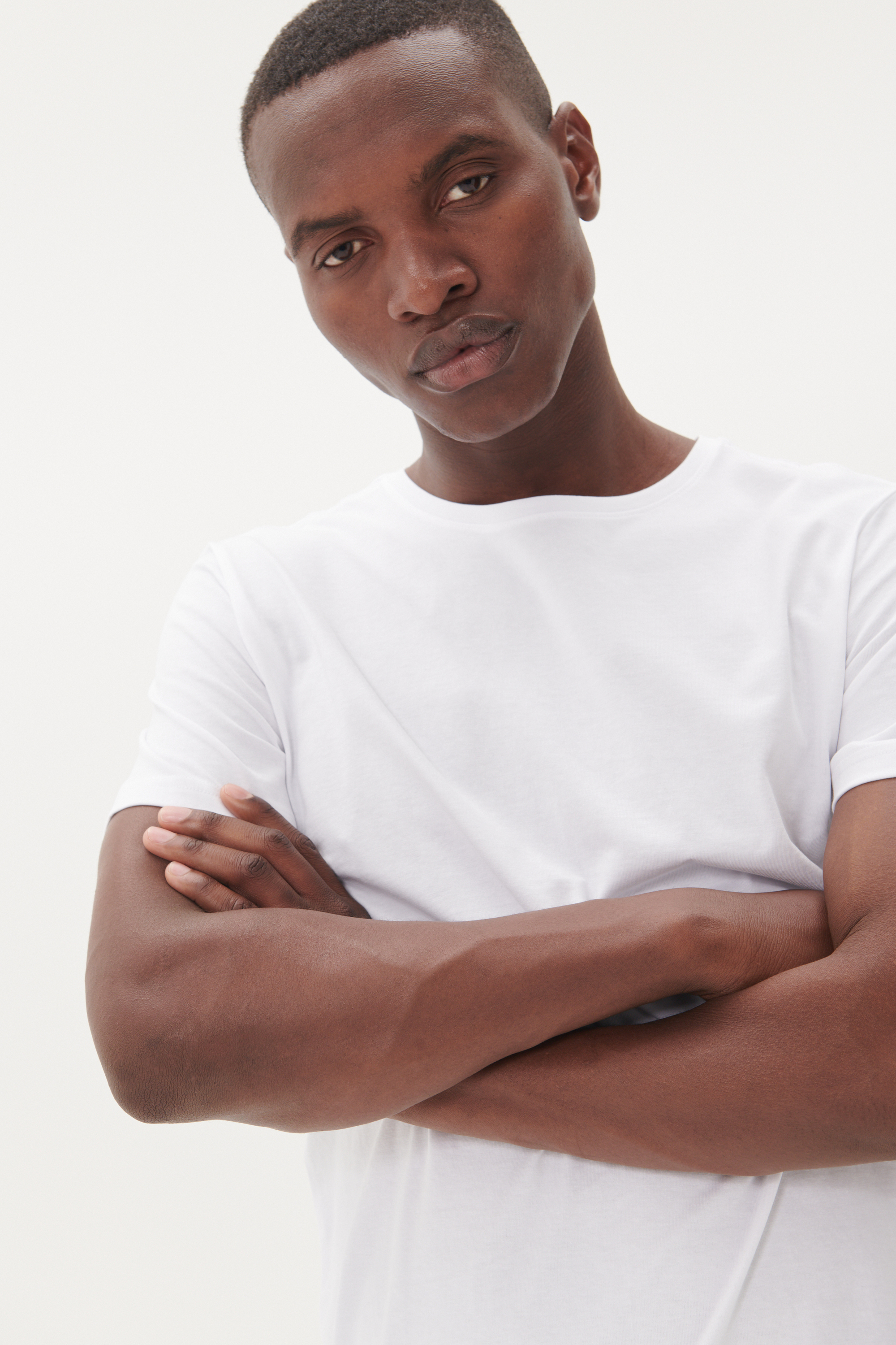 T-shirt Gerade Passform white Image