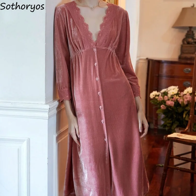 Pleuche Nachthemden Frauen Spitze Langarm Nachthemd Französisch Stil V-ausschnitt Elegante Nachtwäsche Mode Einfache Weiche Hohe Qualität Neue Image