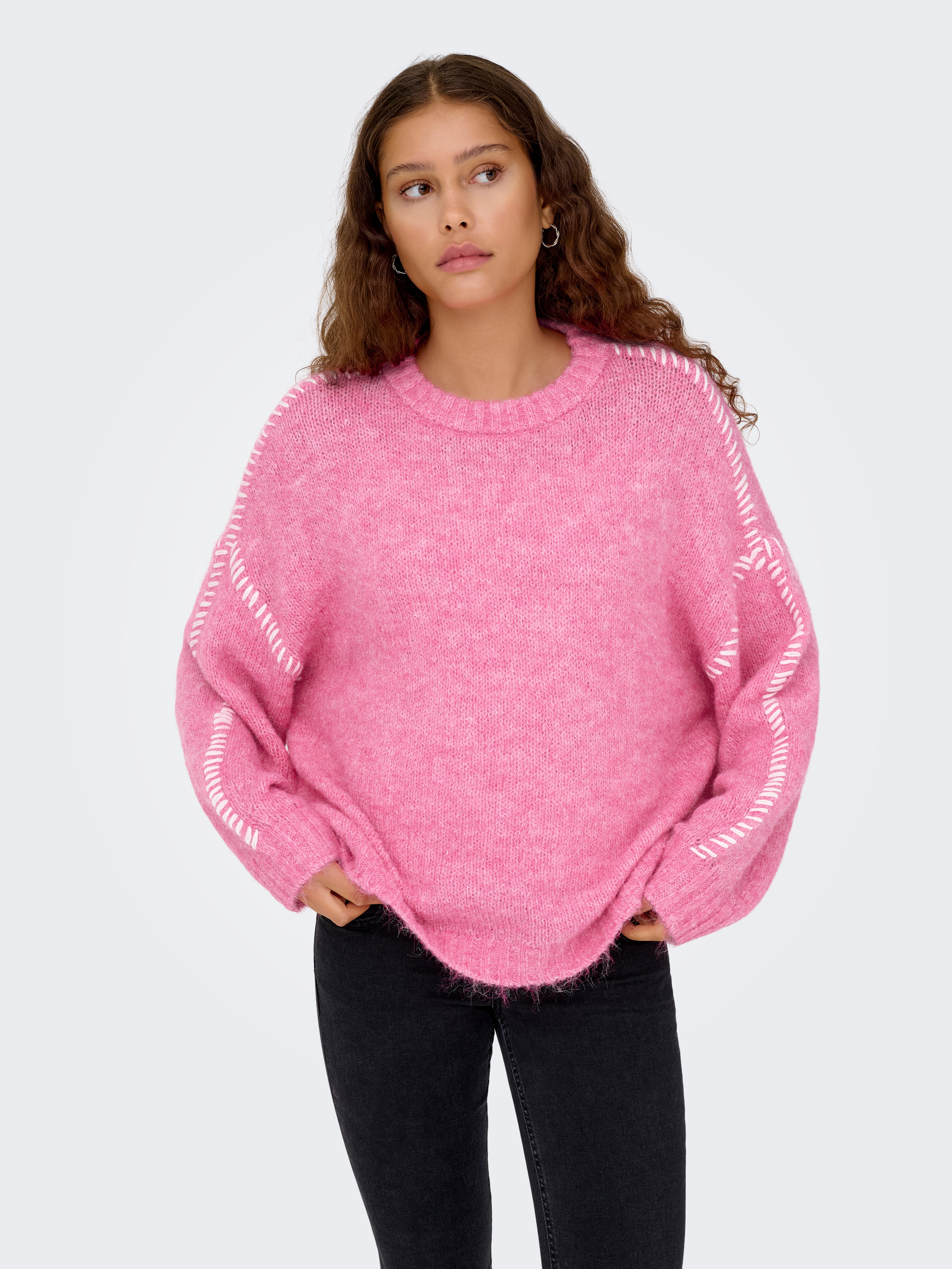 Rundhalspullover JDY "JDYZOEY LIFE L/S ON STITCH PULL KNT NOOS", Damen, Gr. M, lila sachet detail:with birch stitch, Strick, Obermaterial: 70% Polyester, 21% Nylon, 8% Wolle, 1% Elasthan, unifarben mit Farbeinsatz, oversize hüftlang, Rundhals,...