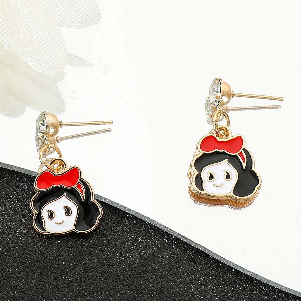 Disney Prinzessin Schneewittchen Ohrringe für Mädchen Kawaii Cartoon Anhänger Ohrstecker Zierlicher Schmuck Geschenk Image