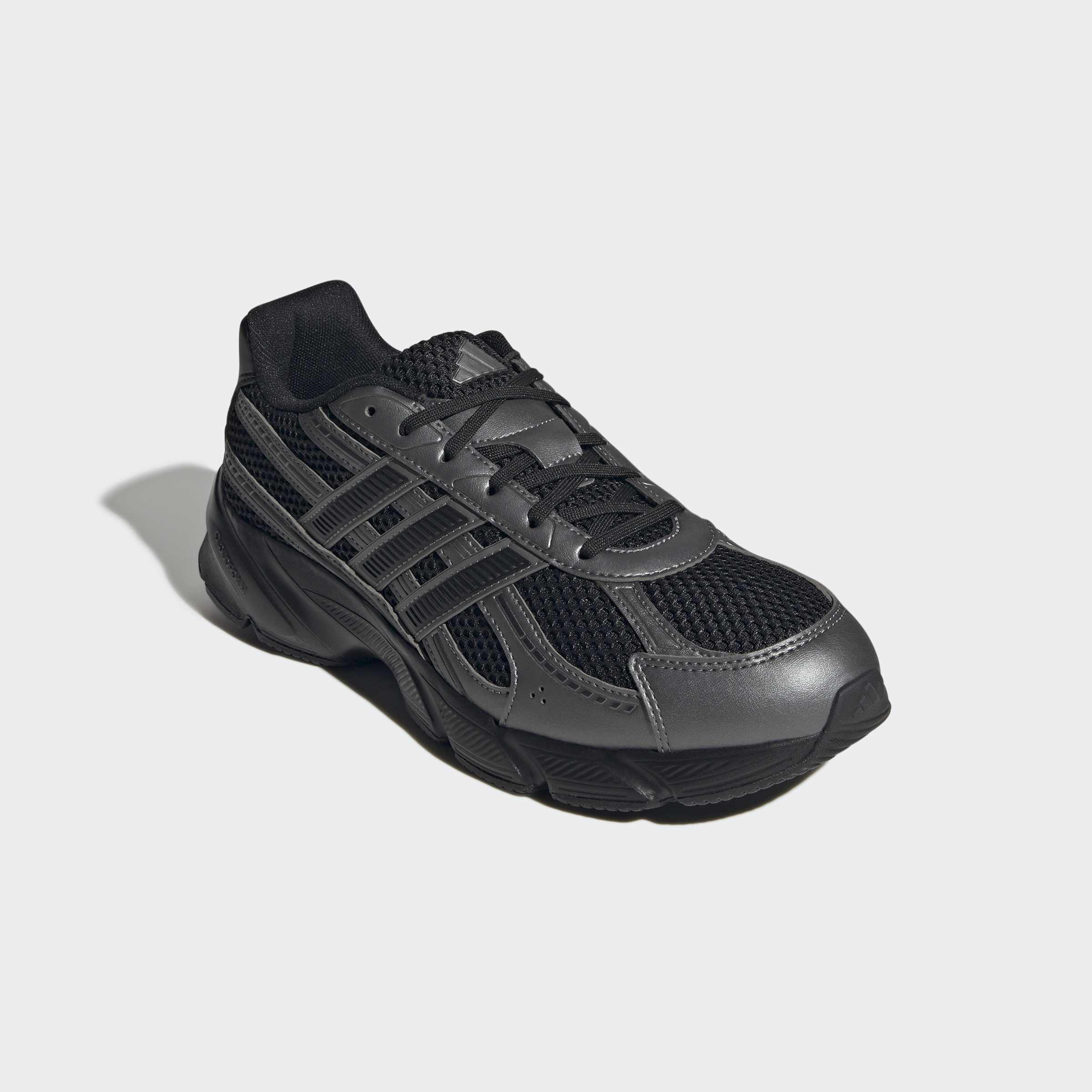 Sneaker ADIDAS SPORTSWEAR "TECHNOCHAOS 2000", Herren, Gr. 45, core schwarz, core schwarz, iron metallic, Synthetik, Textil, Schuhe Sneaker