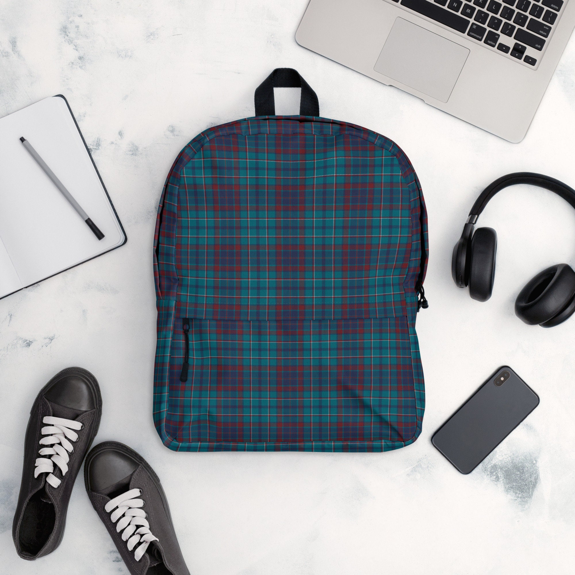 Unique Tartan Pattern Backpack, Cute Plaid Travel Bag, Stylish Women's Casual Backpack, Water-Resistant Bookbag, Premium Tartan Travel Bag