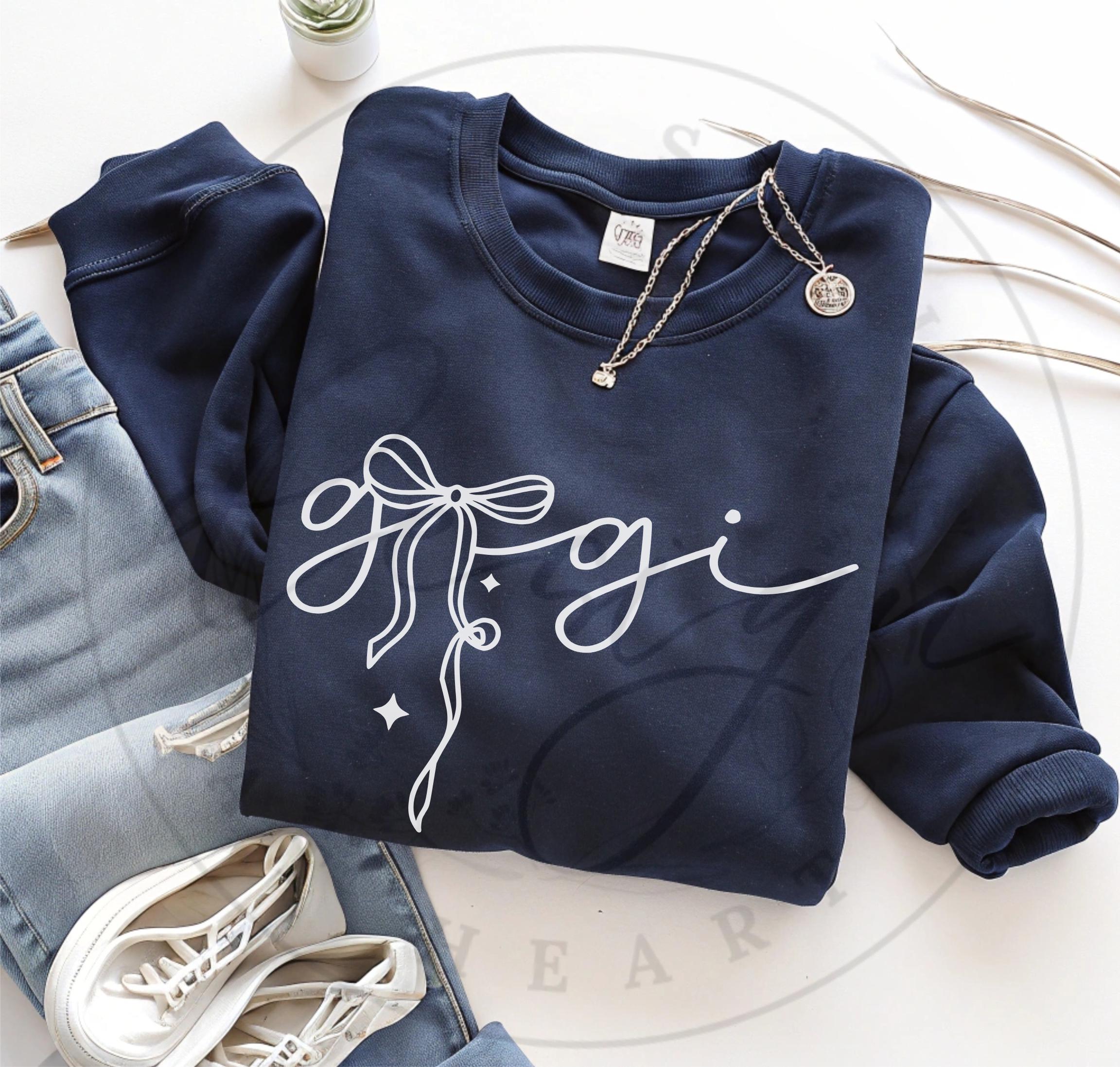 Gigi SVG PNG, Mamma svg, Nonna civetta svg, Gigi Bow svg, Festa della mamma svg, Nonna svg, Nonna svg, Questa Gigi porta il cuore sulla manica