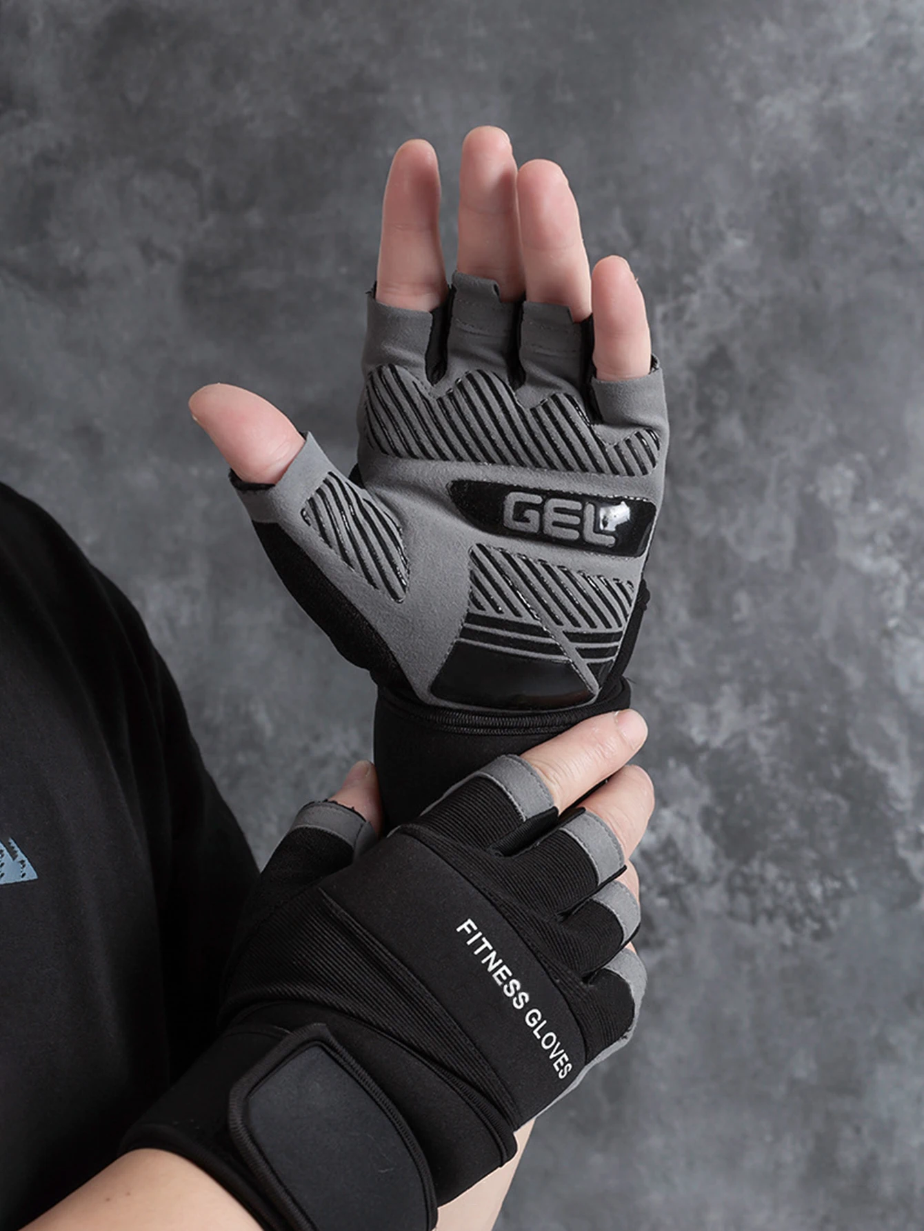 1Pair Half Finger Bodybuilding Gym Gloves Weightlifting Dumbbell Training Anti-Slip Fitness Gloves Crossfit Workout Exercise