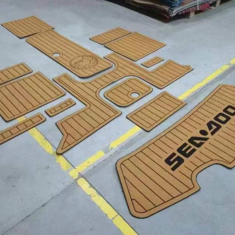 KXKZREN Customied Seadoo Challenger 180 Terrassendielen, Eva-Schaum, Marine-Boot-Bodenbelag, selbstklebende Unterlage, Teak-Anti-Rutsch-Matte