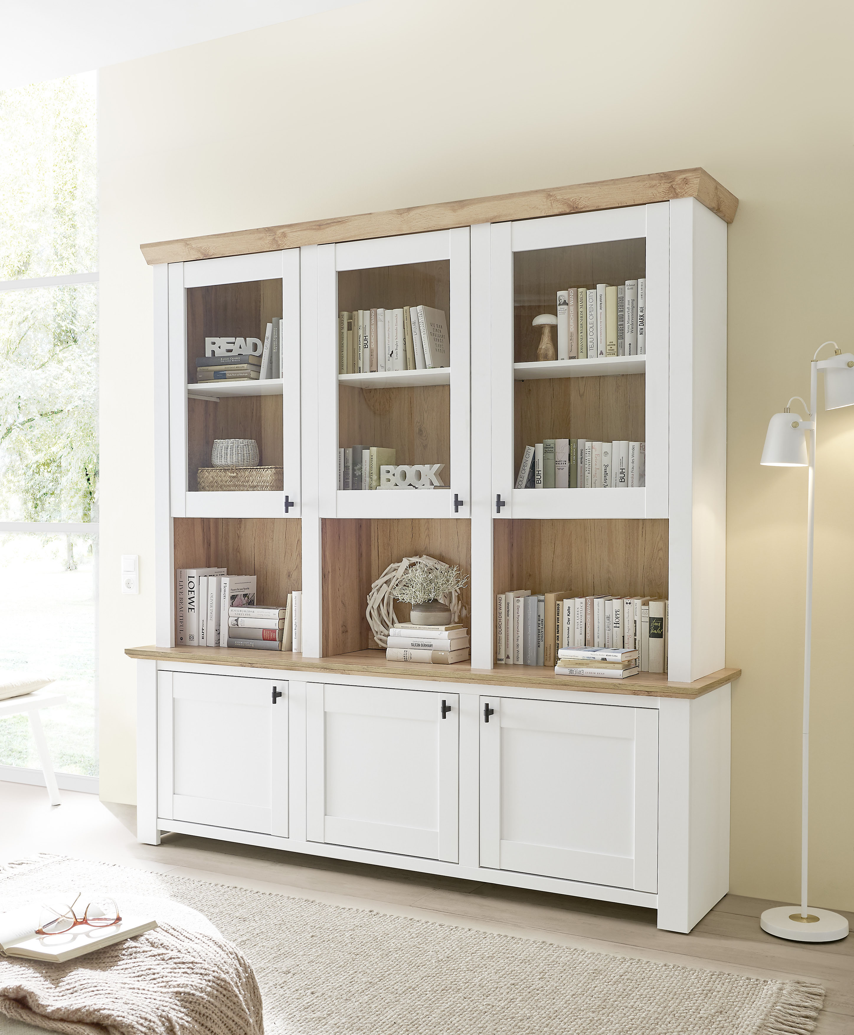 Buffet HOME AFFAIRE "Bristol, Bücherschrank im Landhausstil, moderner Hochschrank", pinie dekor, eiche wotan dekor, B:198cm H:206cm T:45cm, FSC-zertifizierter Holzwerkstoff, Schränke, Buffet, schwarze Metallgriffe, elegante Kranzoptik, ausreichend...
