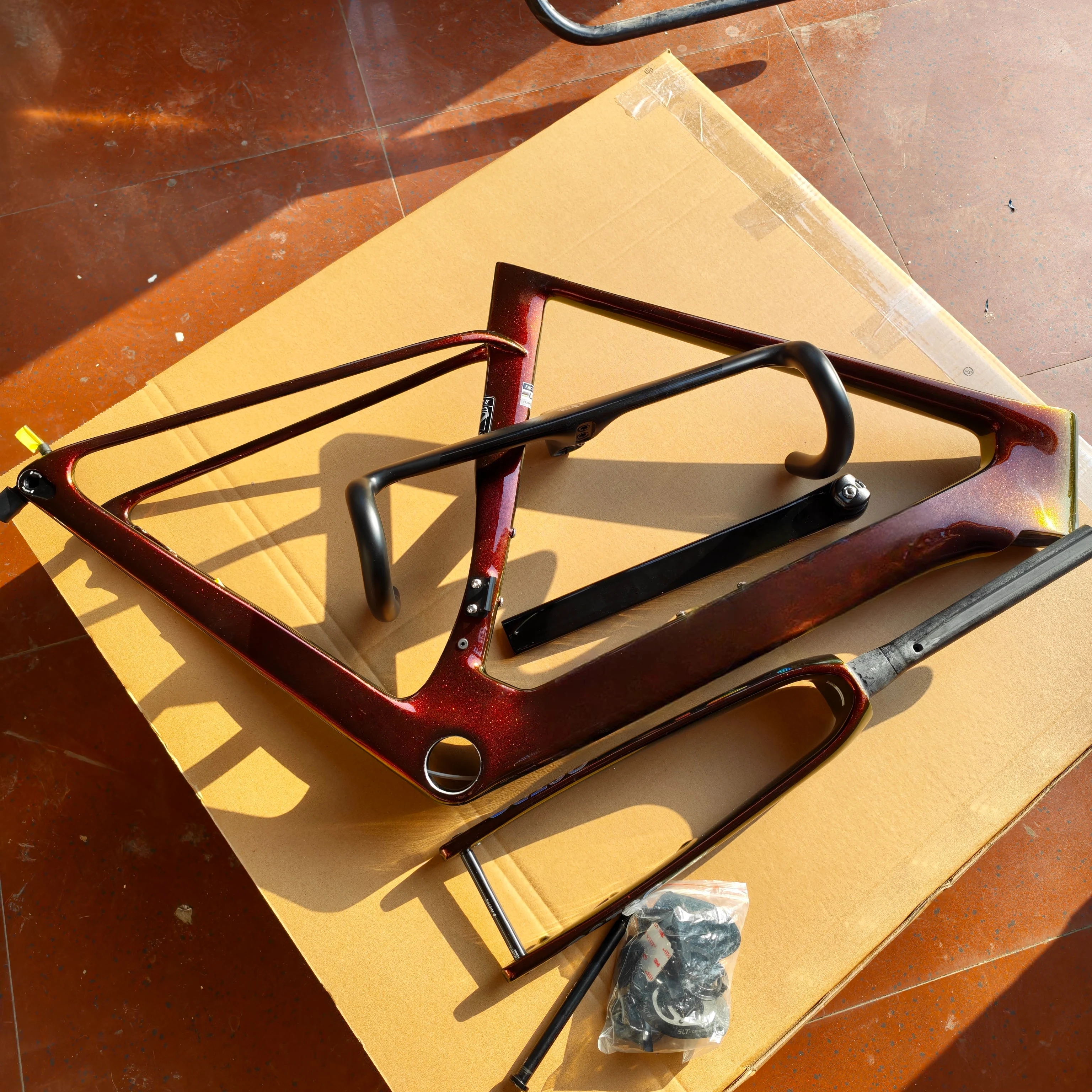 2025 Neuer Vam 2.0 Carbonfaser-Rennrad-Scheibenbremsrahmen mit Lenker, Größen 45 cm 49 cm 52 cm 54 cm 56 cm 58 cm