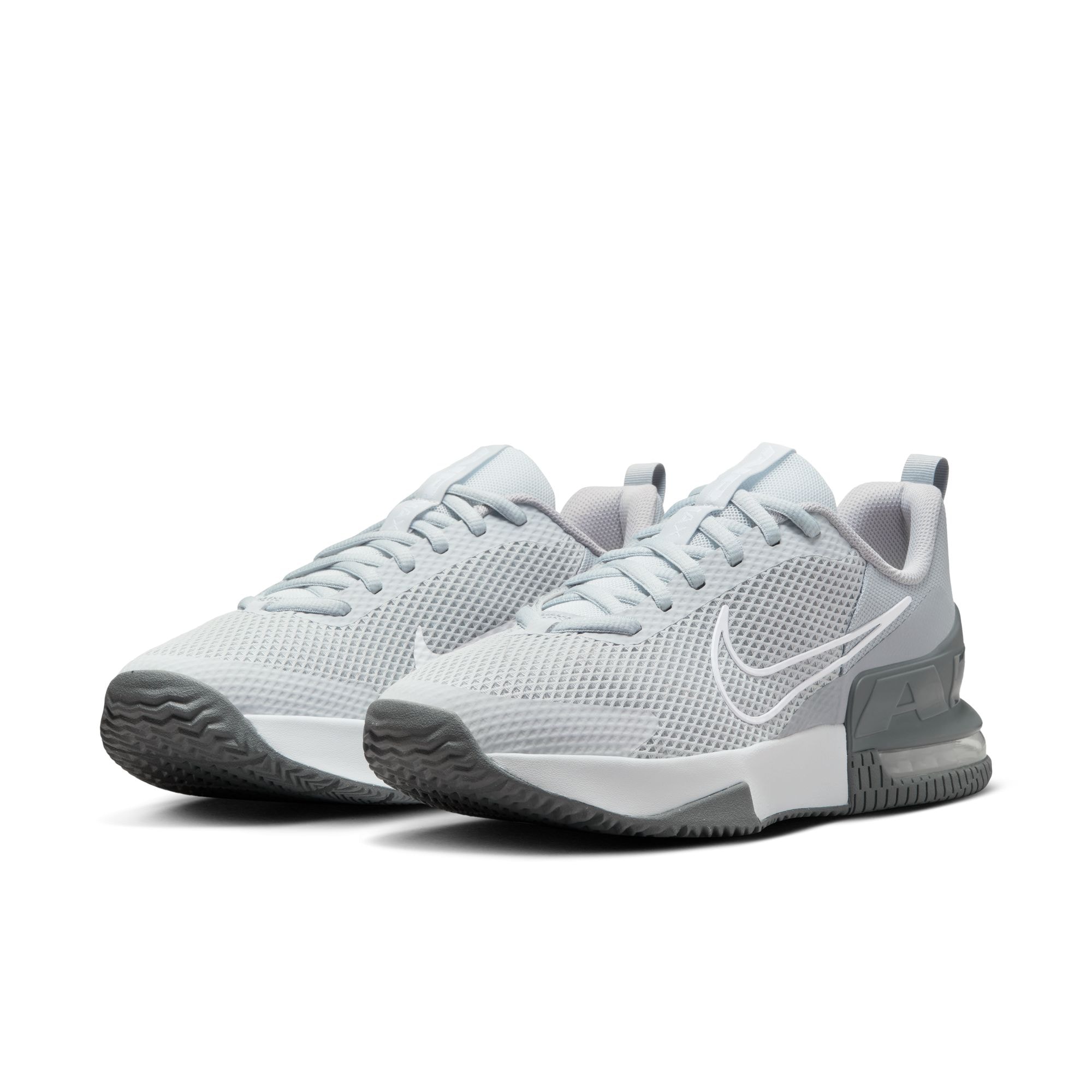 Sneaker NIKE "M AIR MAX ALPHA TRAINER 6", Herren, Gr. 46, cool grau, weiß, wolf grau, pure platinum, Synthetik, Textil, Schuhe Sneaker