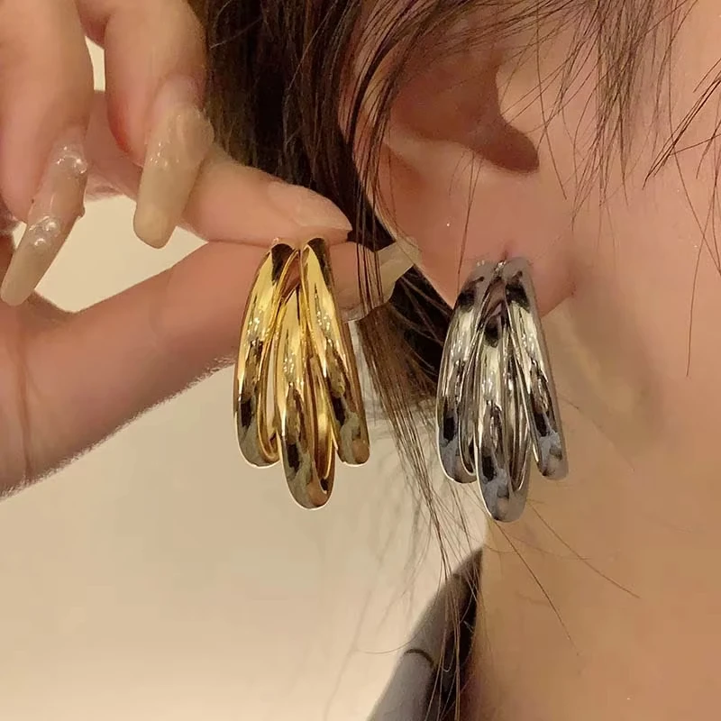Koreanische Gold Farbe Creolen für Frau Metall Elegante Vintage Geometrische Aussage Luxus Ohrringe Party 2025, Neue Schmuck Geschenk Image
