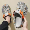 Männer Outdoor Clogs Sandalen Sommer Dicken Boden Hausschuhe Hause Garten Schuhe Teenager Sandalen Loch Casual Schuhe Clog Große Größe 46 47