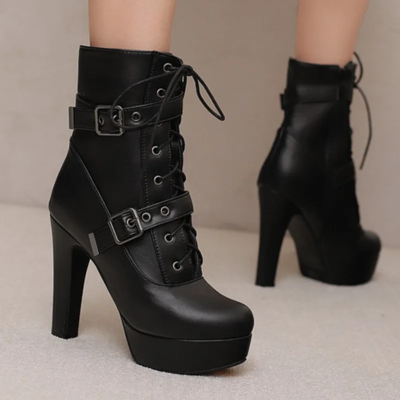 Frauen Punk Stil Lace-Up Stiefeletten Gürtel Schnalle Plattform High Heels Kurze Boot Weibliche Weiß Herbst Winter Runde kappe Schuhe 2025