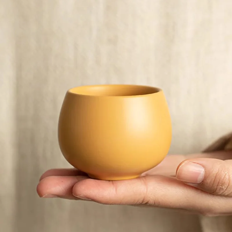 Gelbe Ton Zisha Luohan Teetasse, handgefertigte Yixing Master Cup für traditionelle Gongfu-Teezeremonie, Sammlergeschenk Image