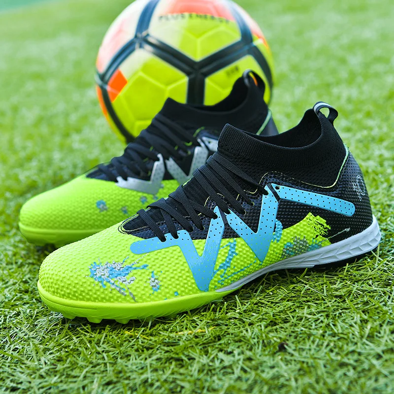 Unisex-Jugend-Fußballschuhe für das Spieltraining. Leichte Fußballschuhe mit verbessertem Griff. Langlebige Sportschuhe Image